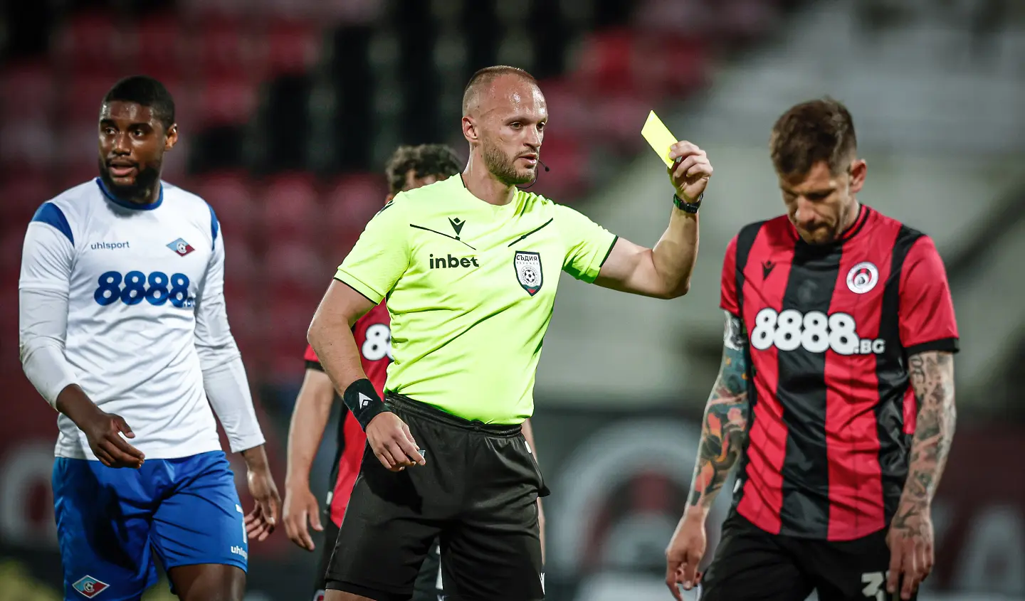 Денислав Сталев / startphoto.bg