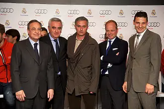 Жозе Моуриньо е големият фаворит на Флорентино Перес за нов треньор на Реал Мадрид