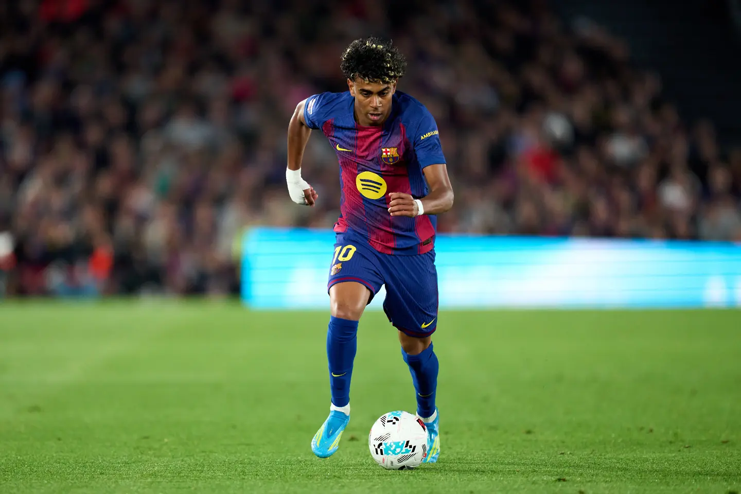 Ламин Ямал / Getty Images