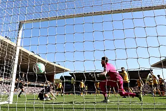 Тотнъм се хвана за последния спасителен пояс след първа победа за 2026 година 