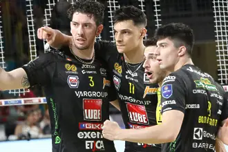 Само с Алекс Николов не стана - Лубе Чивитанова стартира финала със загуба