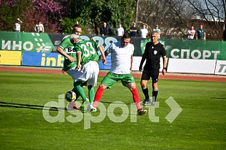 Шест гола паднаха в демонстративния мач между ветерани на Берое и легенди на българския футбол
