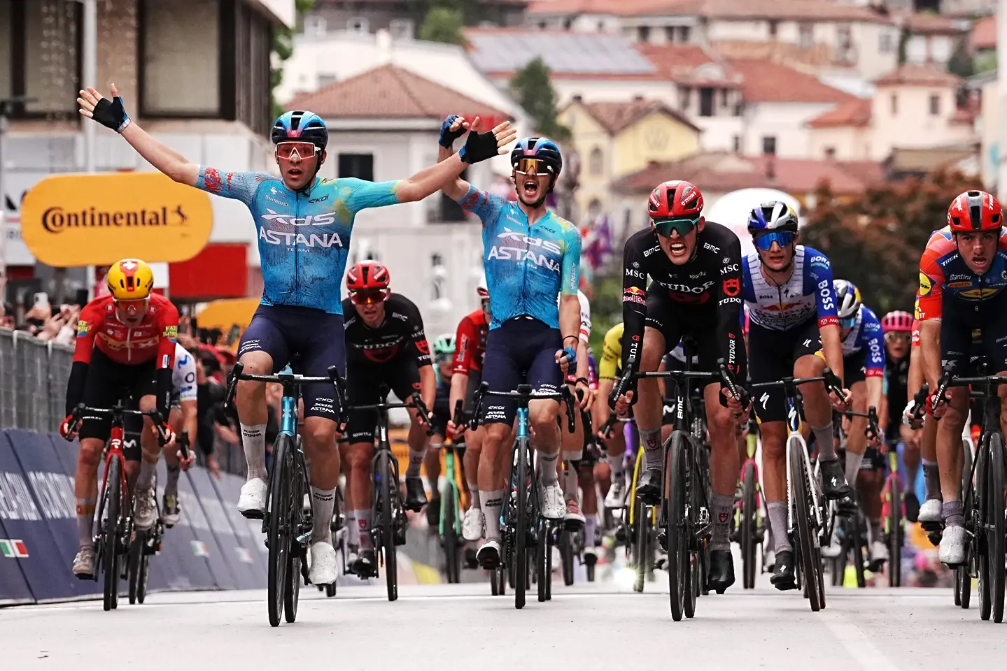Гийермо Томас да Силва / Facebook.com/Giro d'Italia