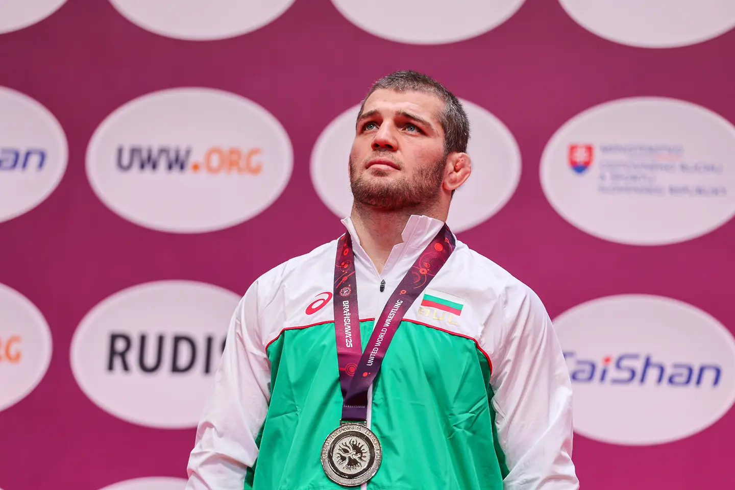 Рамазанов до Царукян, Чимаев и Двалишвили, подписа с набираща сила верига в САЩ