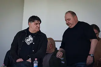 „Соколите“ призоваха за „повече уважение, професионализъм и отговорност между клубовете, защото българският футбол има нужда от честна конкуренция и нормални отношения както на терена, така и извън него“.