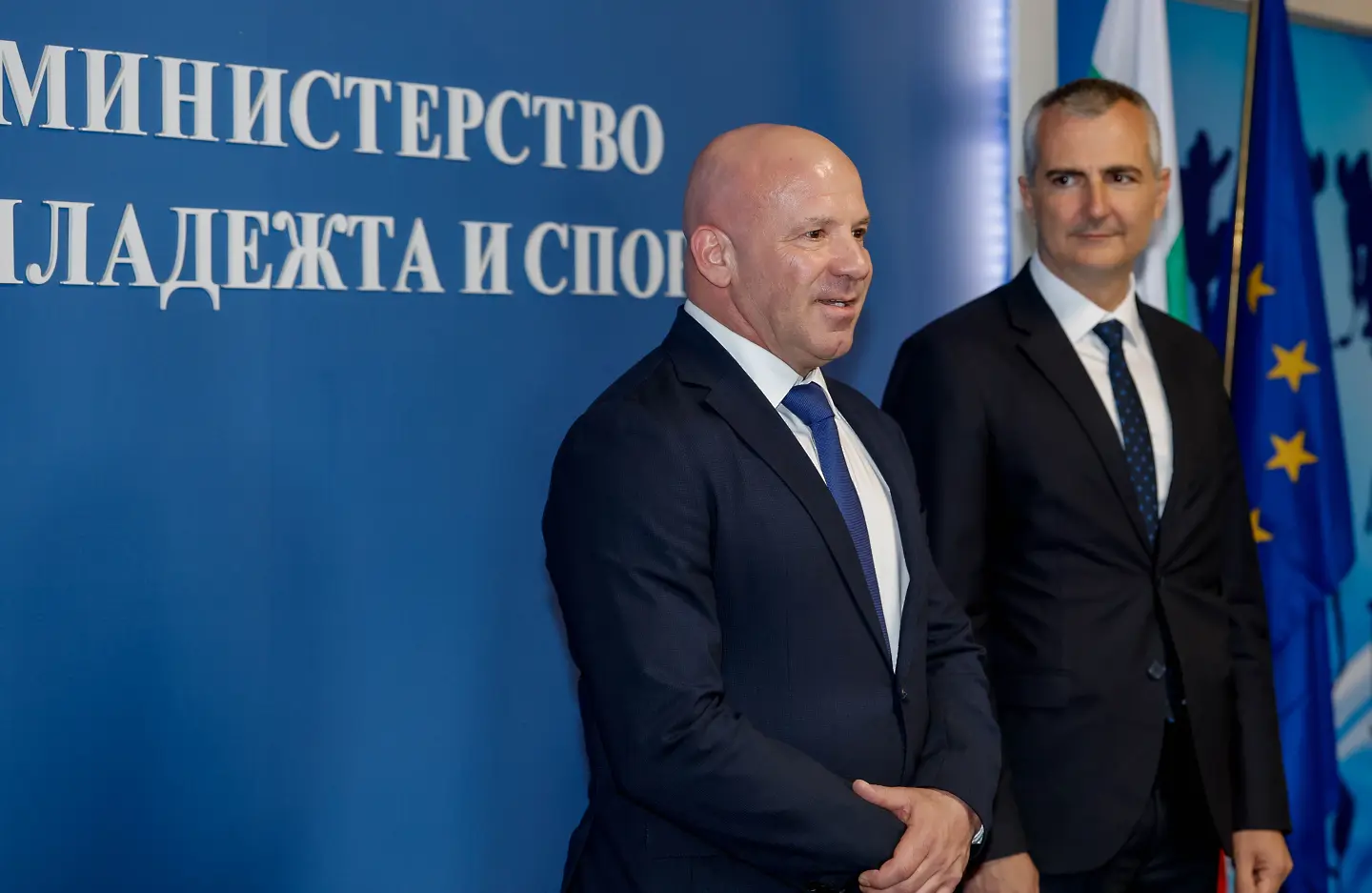 Димитър Илиев официално предаде поста министър на младежта и спорта на своя наследник Енчо Керязов