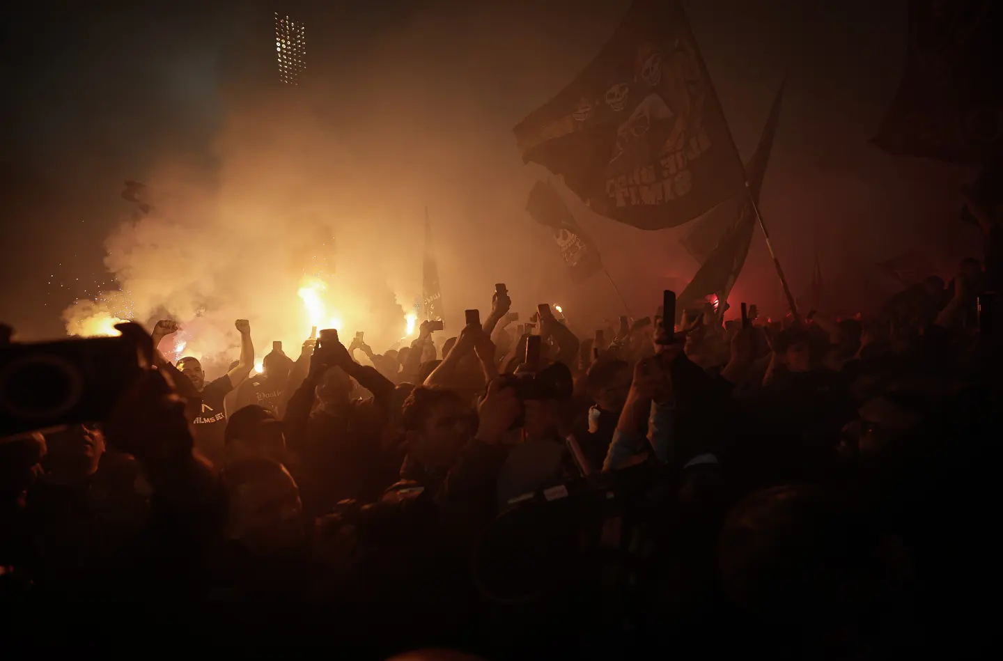 Феновете на Левски / startphoto.bg