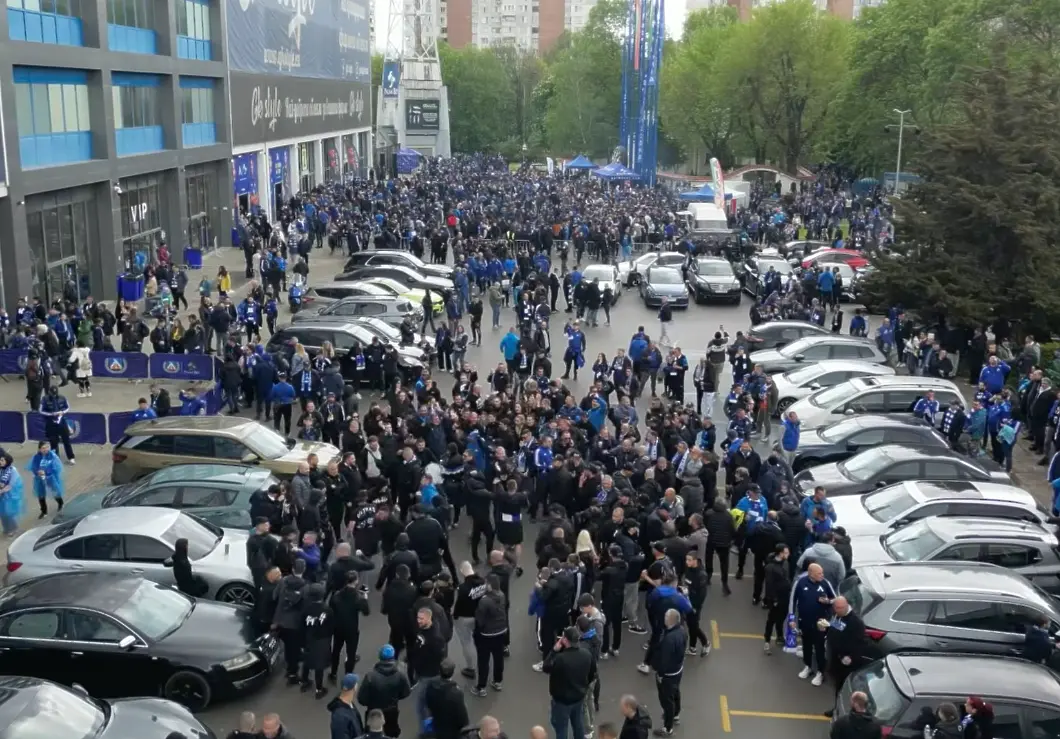 Обясниха защо няма да има видеостена пред Сектор А