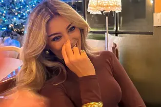 Марио Балотели заби бизнесдама