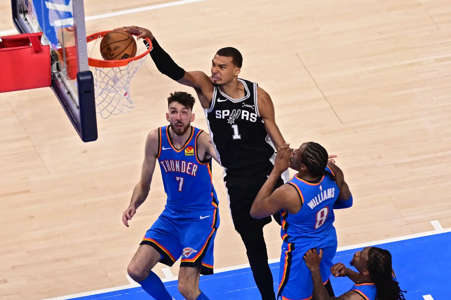 Виктор Уембаняма / Getty Images