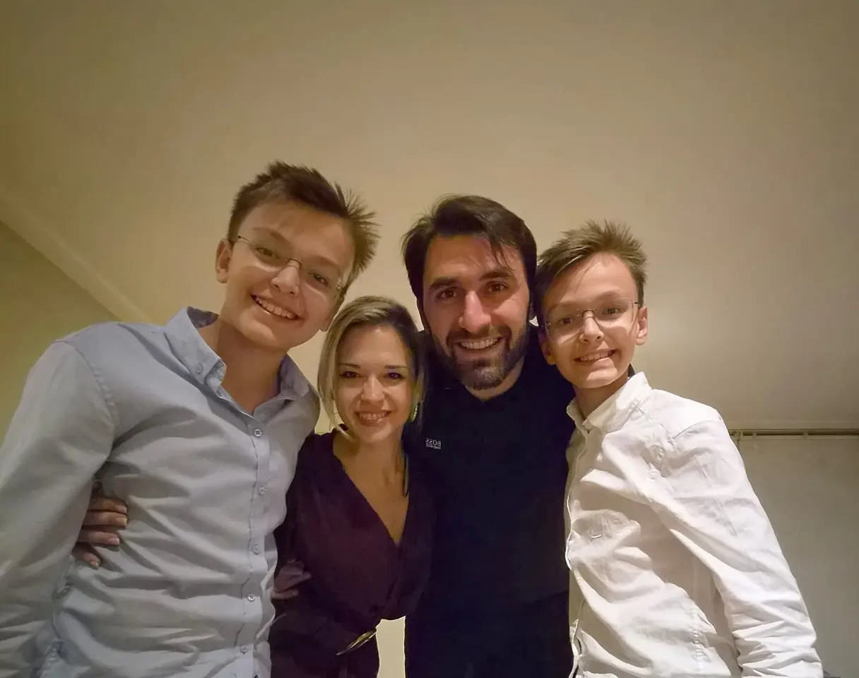 Цветан Соколов със семейството си