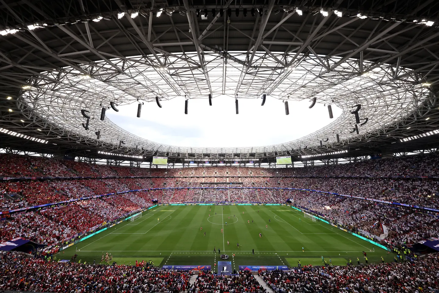 Пушкаш Арена / Getty Images