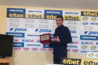 Веласкес: Във футбола най-важно е настоящето, изискванията в Левски трябва да останат високи (ВИДЕО)