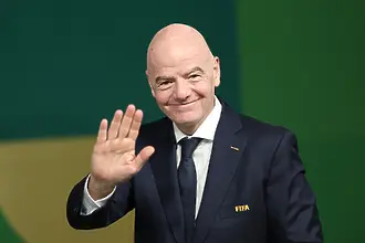 Маратонът (и въглеродният отпечатък) на Джани Инфантино