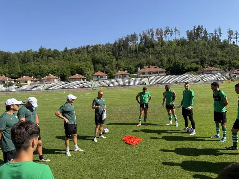 Тренировка на Черно море / chernomorepfc.bg