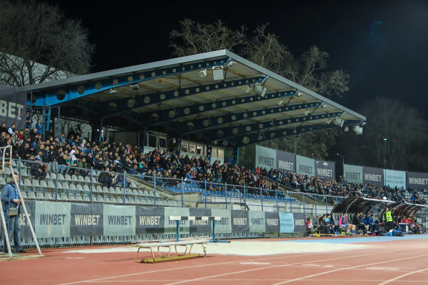 Феновете на Дунав на Градския стадион в Русе / facebook.com/fcdunav