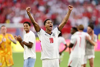 Невил за Белингам: Никога не съм виждал нещо подобно
