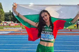 Виктория Ангелова стана европейска шампионка в тройния скок до 18 години с рекорд