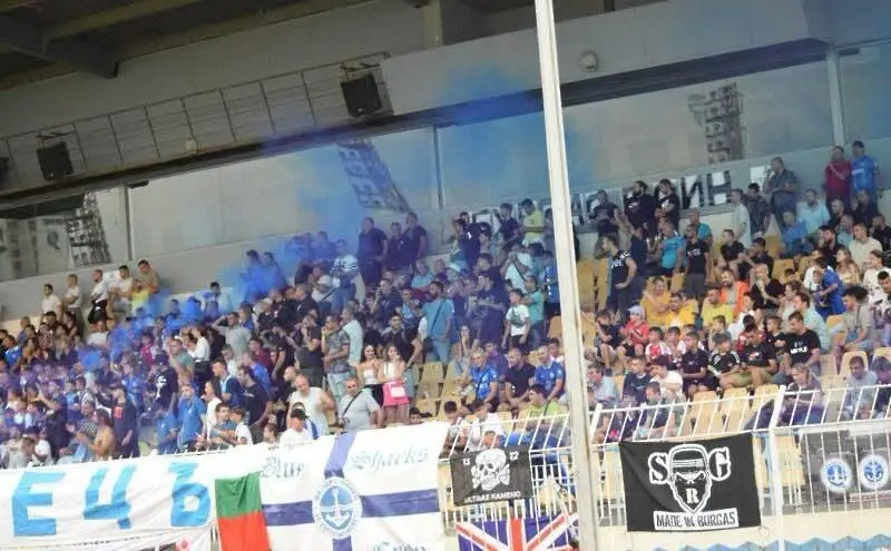 www.facebook.com/Chernomorets1919