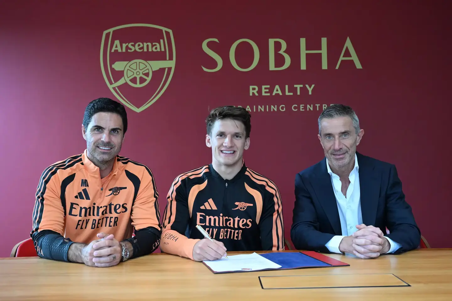 Христос Цолис / www.arsenal.com