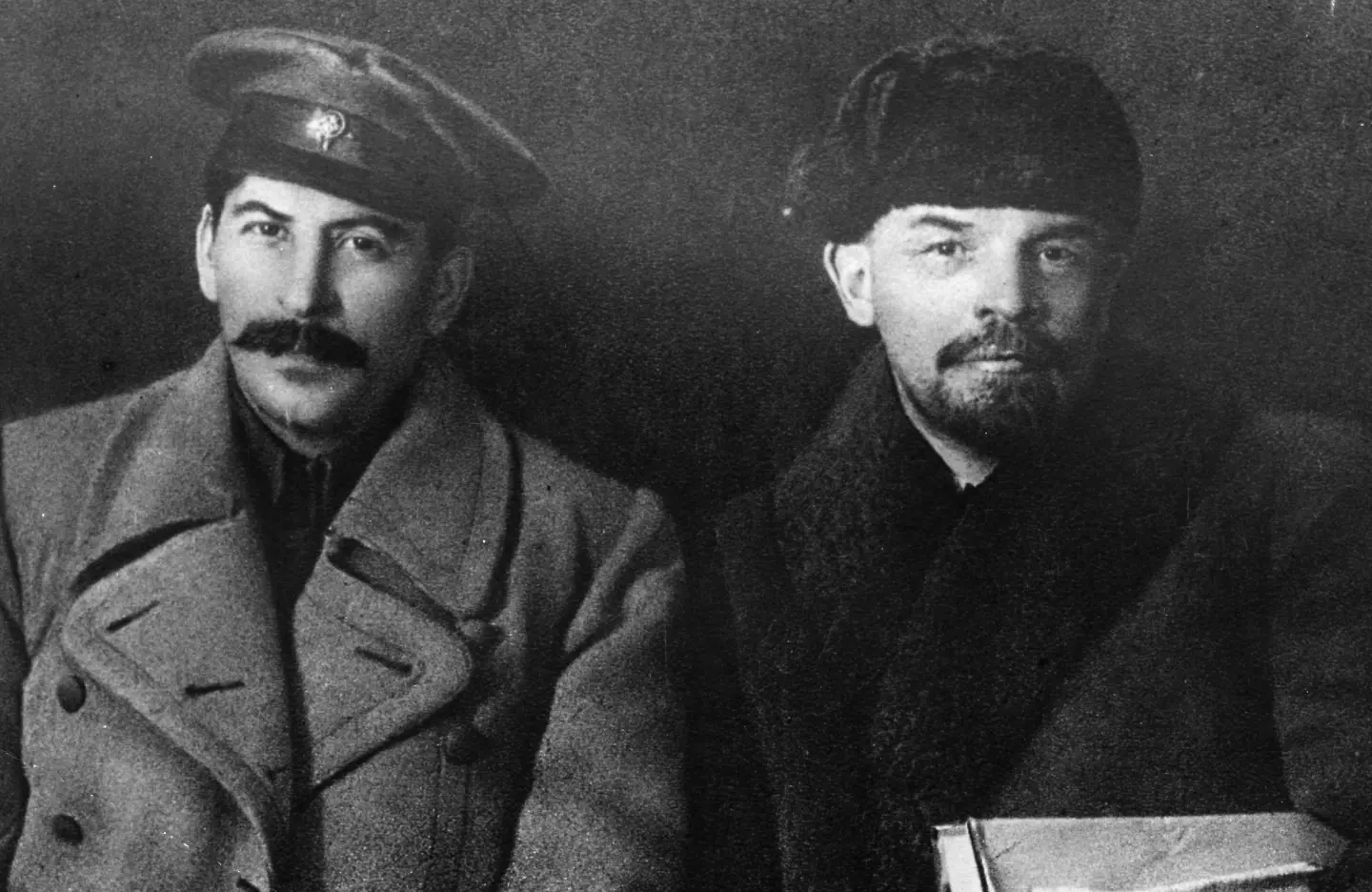 Йосиф Сталин и Владимир Ленин / Getty Images