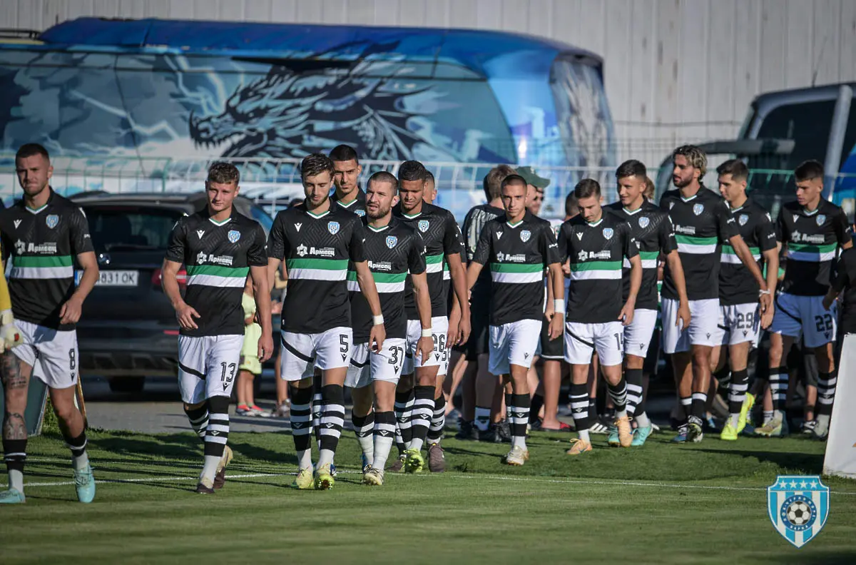 Черно море / chernomorepfc.bg