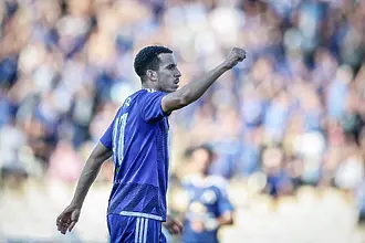 Хулио казва утре за Бурас и Майкон