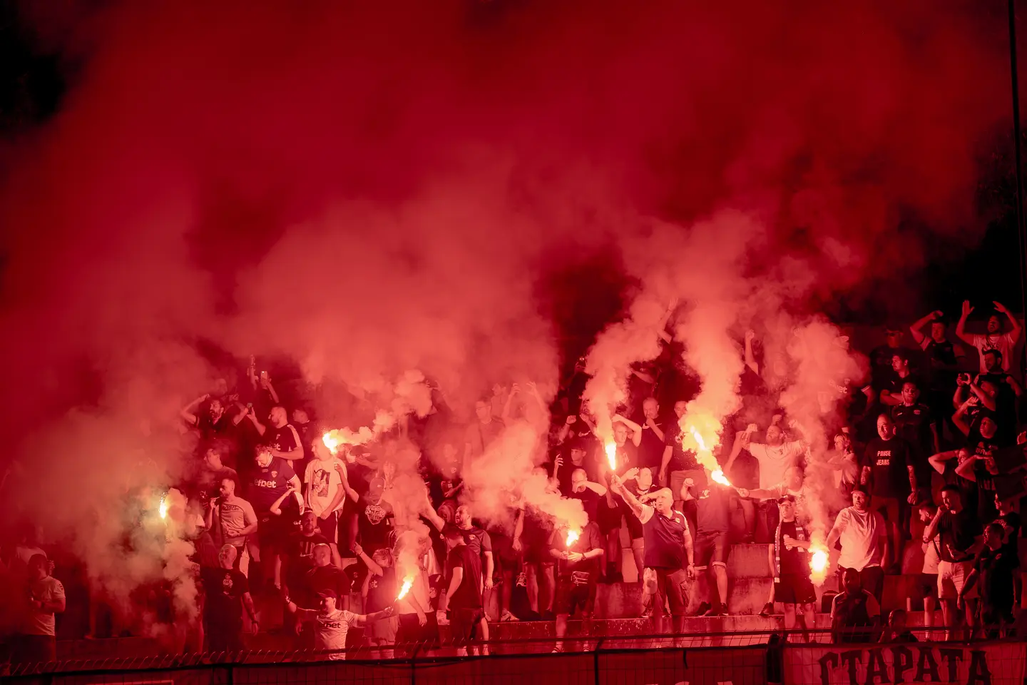 Фенове на Спартак Варна/startphoto.bg