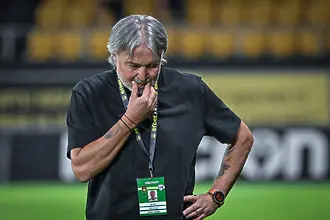 Ясен Петров: Малко като на дискотека бяхме