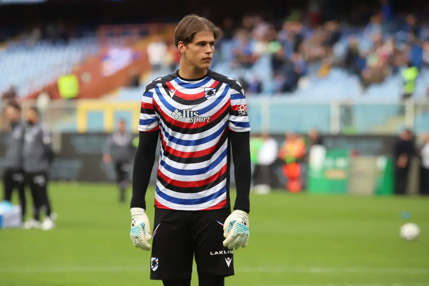 Андрей Кръстев