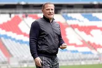 Байерн Мюнхен ще продължи договора на Макс Еберл