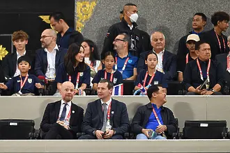 Ключов служител на ФИФА, критикувал Инфантино, напуска поста си