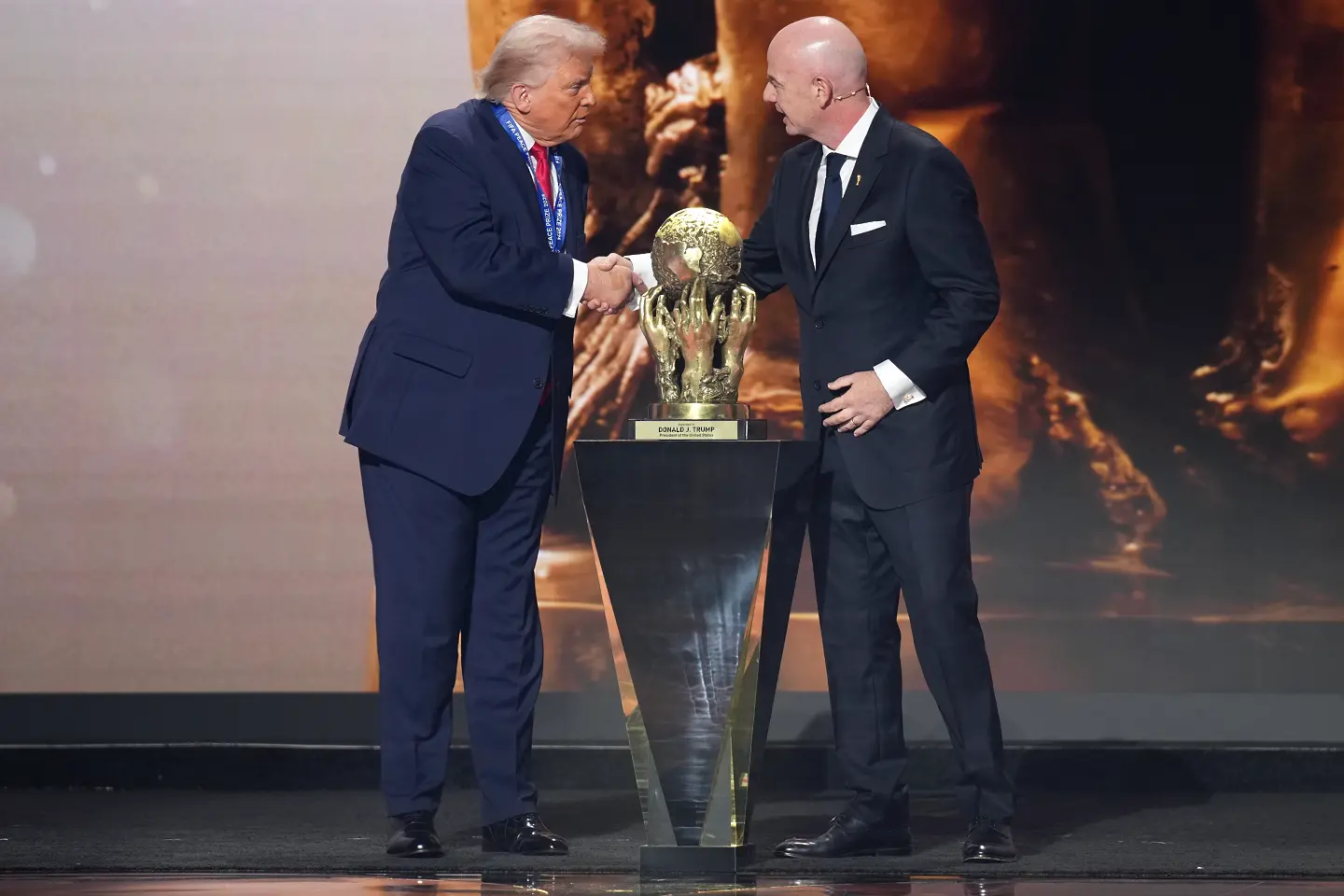 Доналд Тръмп и Джани Инфантино / Getty Images