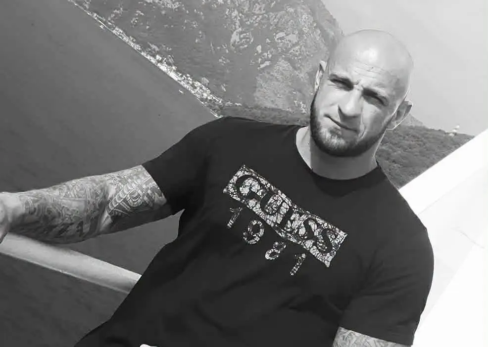 facebook.com/KSHutnik