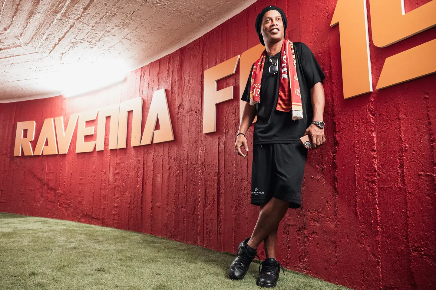 Роналдиньо / facebook.com/ravennafc