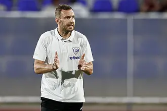 Васил Петров: Наложи се да сменим тактиката на полувремето (ВИДЕО)