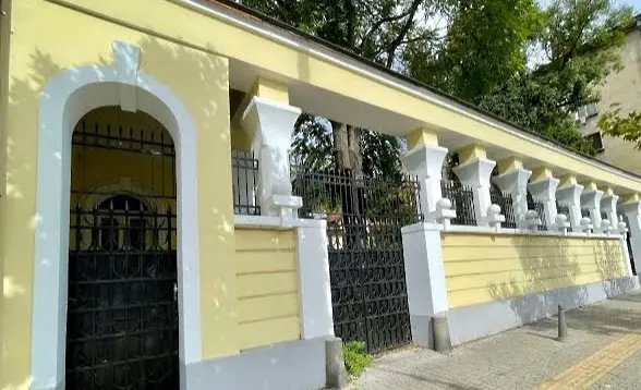 Новата сграда на БОК на бул. Васил Левски 77 / Google Street View