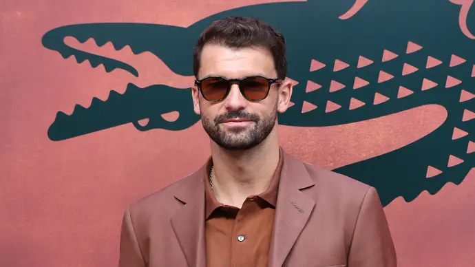Григор до Винъс Уилямс и Ума Търман на ревю на Lacoste