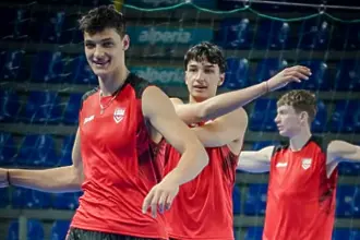 Александър Николов за Симеон: Ние се мотивираме взаимно